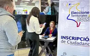 La inscripción de cédulas en Pasto y en el departamento de Nariño, de cara a las elecciones legislativas, continua en las sedes de la registraduría, pero también fue descentralizada a la calle, para facilitarse este proceso a la ciudadanía.