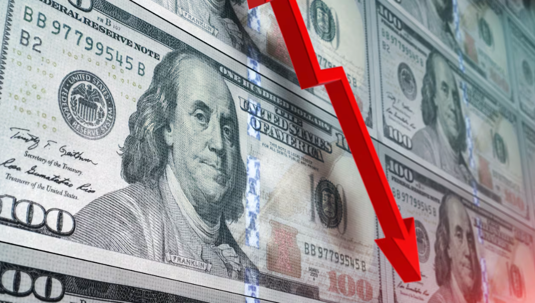Dólar bajó