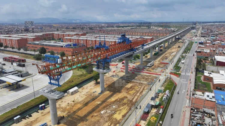 Impacto Vial por Obras del Metro en Bogotá_ Cierre en la NQS con Calle 8 Sur