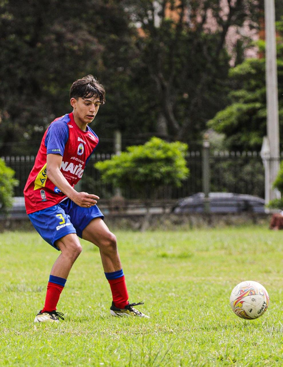 Samuel Felipe Narváez Estrada, referente de la cantera Sub-15 del Deportivo Pasto, se perfila como una de las grandes promesas del equipo para la segunda fase del Torneo Nacional Difútbol.