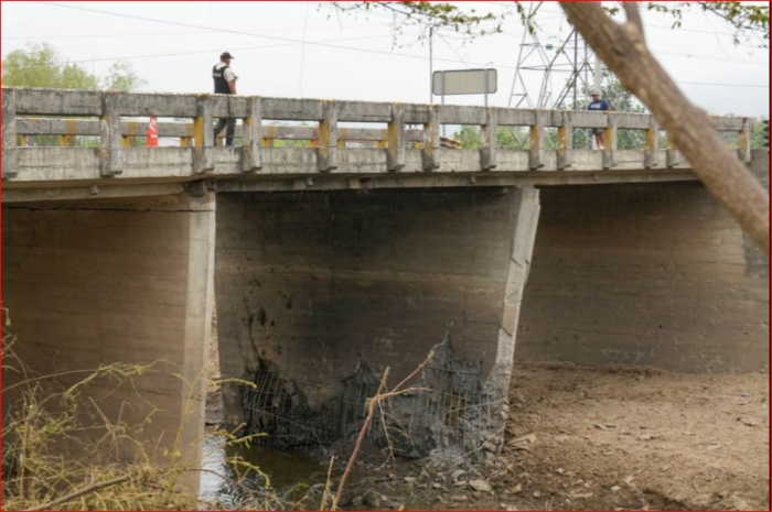 Atentado- Los Lobos- Guayquil- Noboa- terrorismo- puentes- 15Oct-