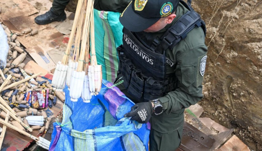 Destruyen pólvora en Pasto