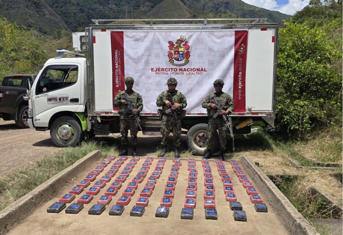 Ejército- Iván Mordisco- cocaína- narcos- Huila- 1Oct-