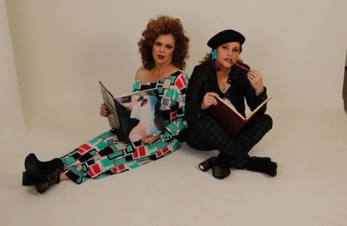 Teatro- Las Ochenteras- Teatro Belarte- Bogotá-Plan B- Ana María Botero- Raquel Sofía Amaya-