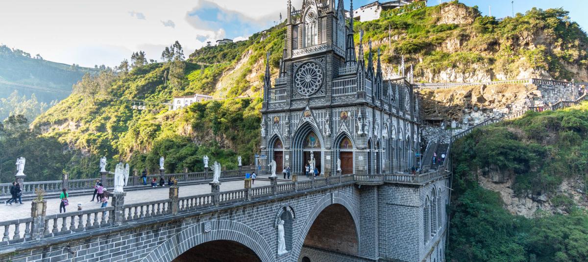 Finalmente, las proyecciones para la Semana Santa 2026 son positivas. Analistas destacan que esta temporada seguirá consolidándose como un motor clave para la economía colombiana, impulsando el consumo, la movilidad y el desarrollo regional. En definitiva, la Semana Santa no solo representa un momento de reflexión espiritual, sino también una oportunidad estratégica para fortalecer la economía del país.