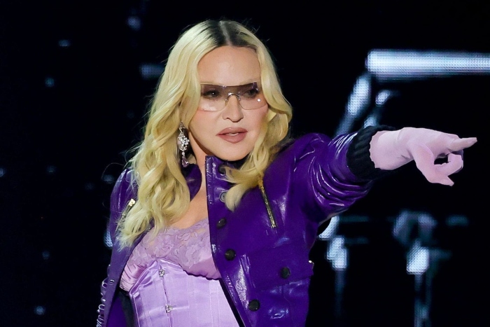 Sabrina Carpenter- Madonna- I Fee so free- Coachella- Confessions II- lanzamiento-