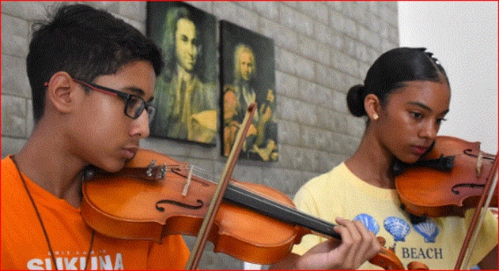 Estudios- exterior- icetex- maestrías- becas-convocatoria- artistas-