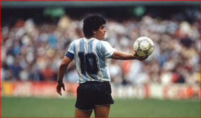 Maradona- Maradona Vive- Centro Comercial Plaza Central- Bogotá- Exposición- 1Jun-