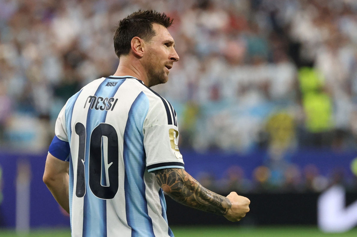 Otro doblete para Messi