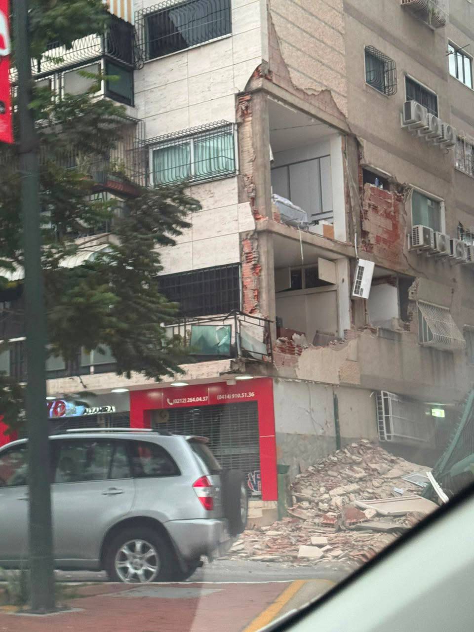 Edificio destruido